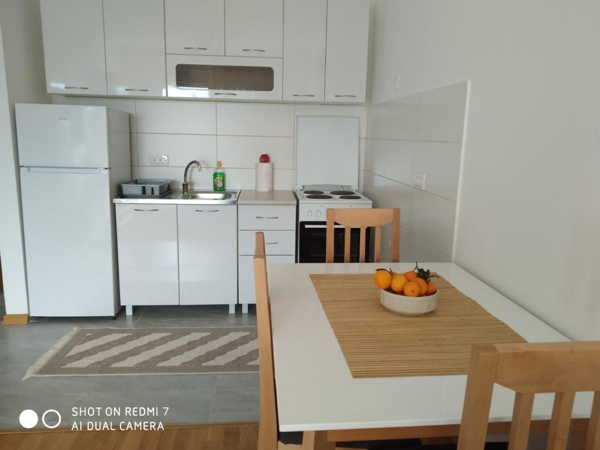 Aga Apartman Podgorica Luaran gambar